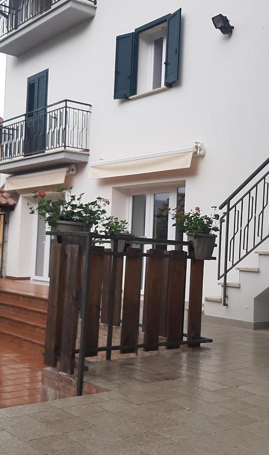 B&B La Casa Dei Nonni Assergi Eksteriør billede